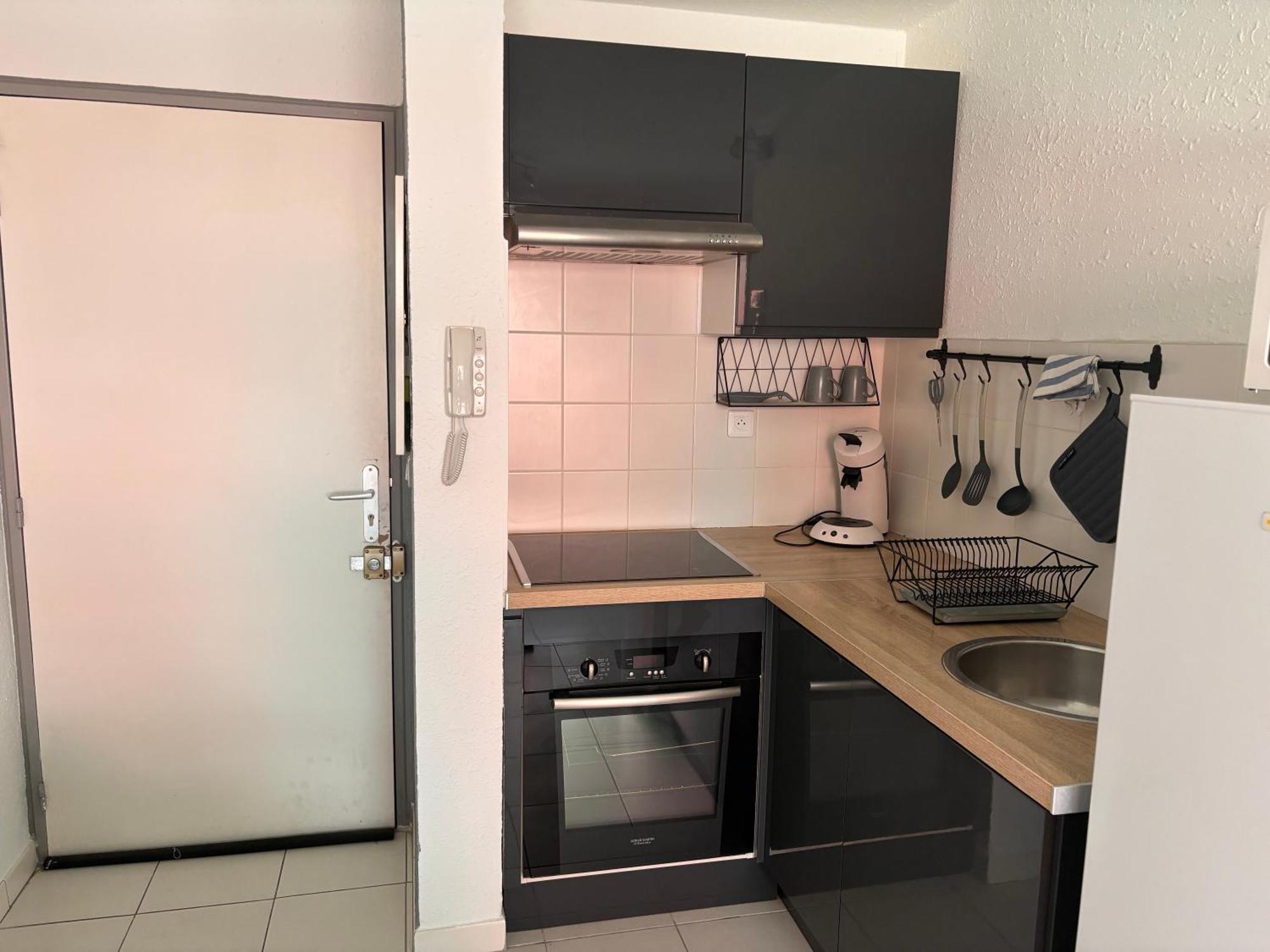 Classe 3 Etoiles Charmant Appartement Cosy Sur Sete Proche De Toutes Commodites, Parking Prive Eksteriør billede